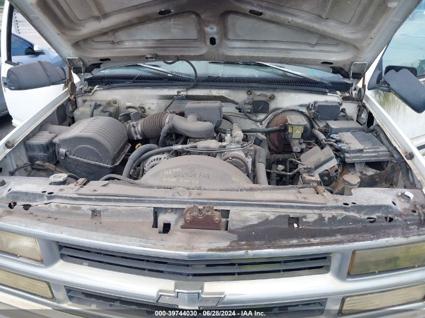 1998 Chevrolet Gmt-400 C2500 VIN: 1GCGC29R8WE191813 Lot: 39744030