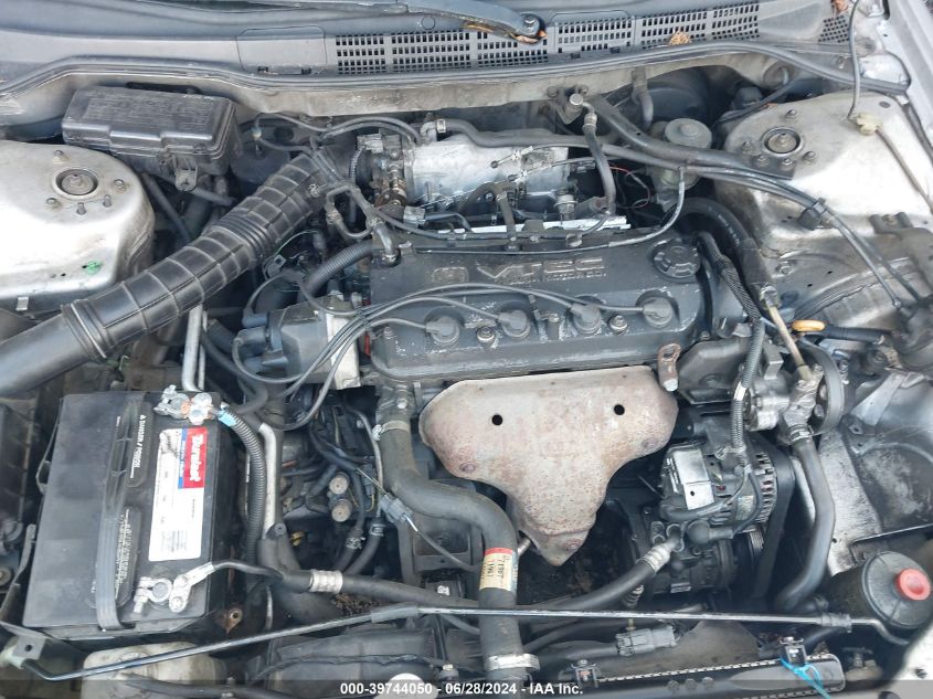 2000 Honda Accord 2.3 Lx VIN: 1HGCG5646YA084171 Lot: 39744050