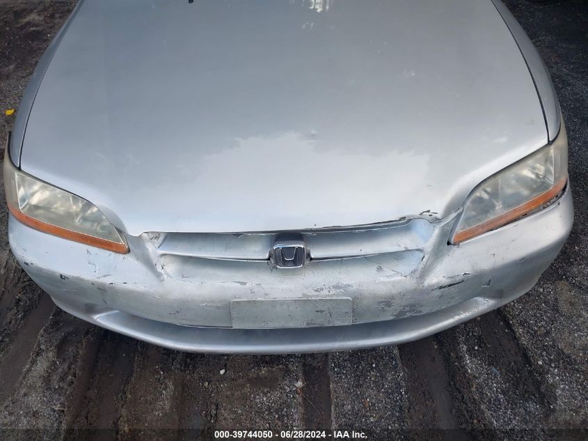 2000 Honda Accord 2.3 Lx VIN: 1HGCG5646YA084171 Lot: 39744050