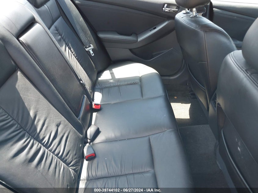 2010 Nissan Altima 2.5 S VIN: 1N4AL2AP3AN446933 Lot: 39744102