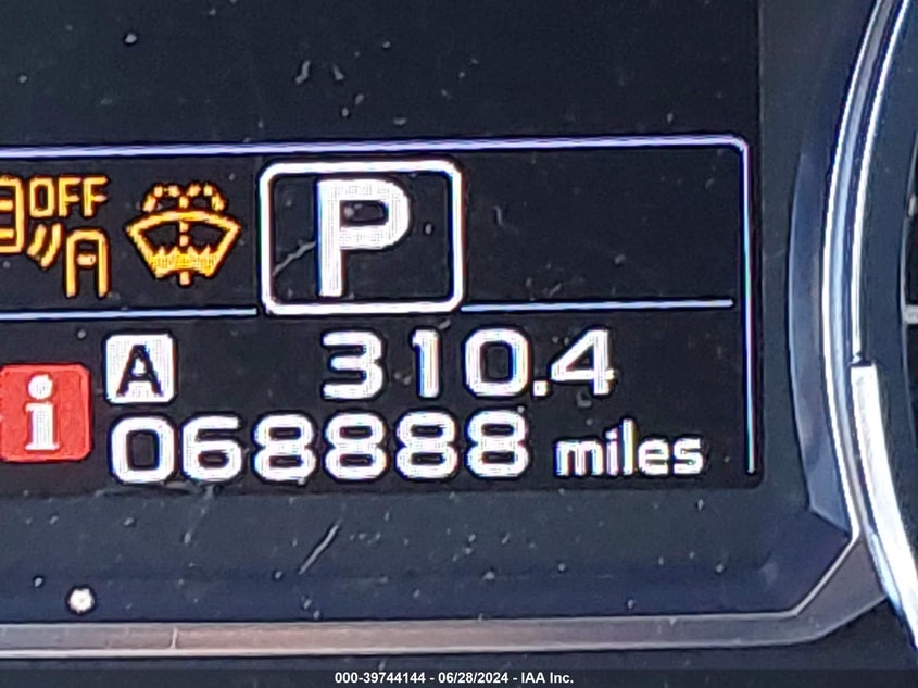 2018 Subaru Forester 2.5I Limited VIN: JF2SJALC3JH472411 Lot: 39744144