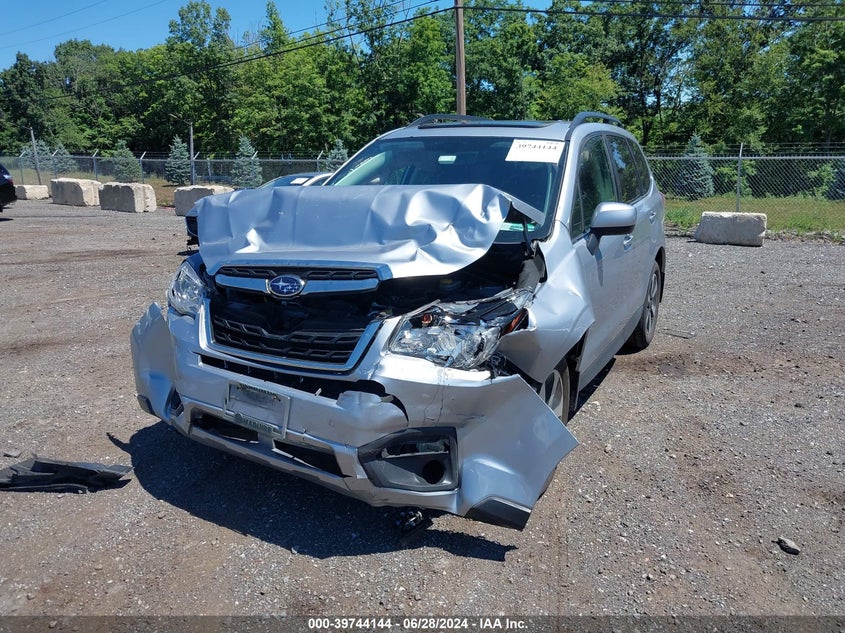 2018 Subaru Forester 2.5I Limited VIN: JF2SJALC3JH472411 Lot: 39744144
