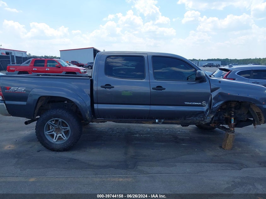 2013 TOYOTA TACOMA BASE V6 - 5TFLU4EN8DX075927