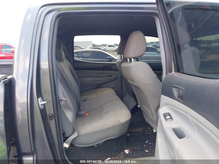 2013 TOYOTA TACOMA BASE V6 - 5TFLU4EN8DX075927