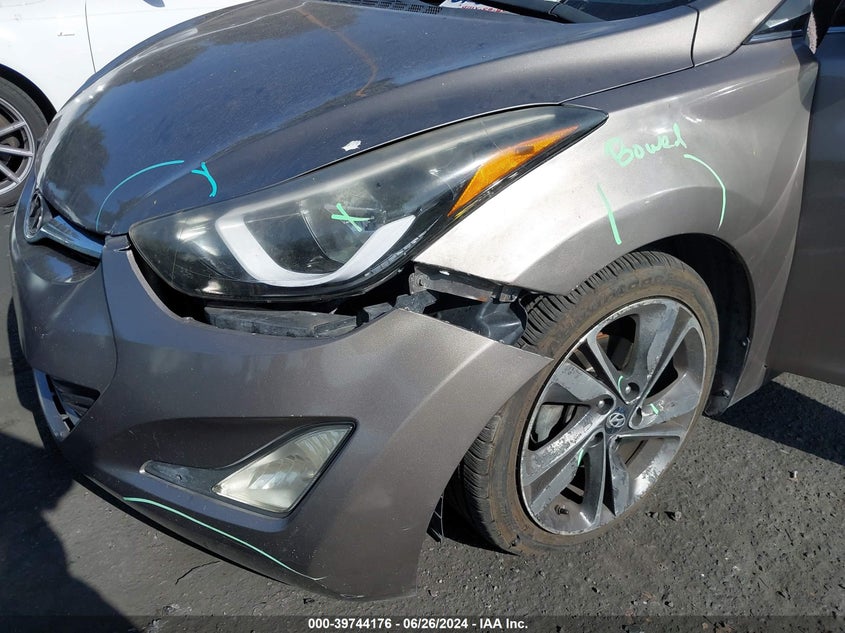 2014 Hyundai Elantra Se/Sport/Limited VIN: 5NPDH4AE3EH482825 Lot: 39744176