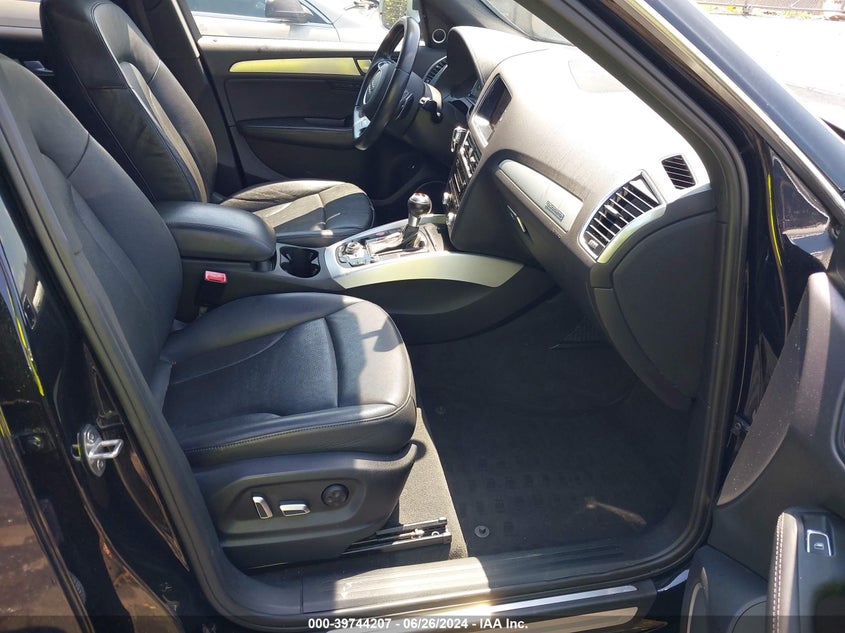 2015 Audi Sq5 3.0T Premium Plus VIN: WA1CGAFPXFA082920 Lot: 39744207