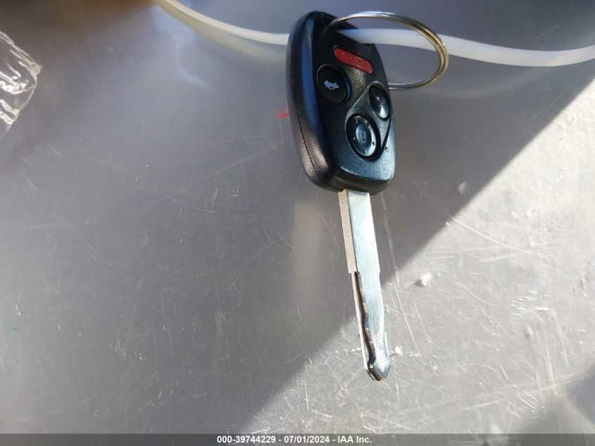 2004 Honda Accord 2.4 Lx VIN: JHMCM56304C036676 Lot: 39744229