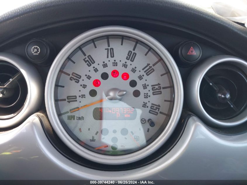 2005 Mini Cooper VIN: WMWRC33415TJ67713 Lot: 39744240