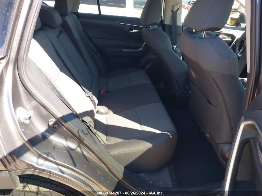 2021 Toyota Rav4 Xle/Xle Premium VIN: 2T3P1RFV1MW220512 Lot: 39744287