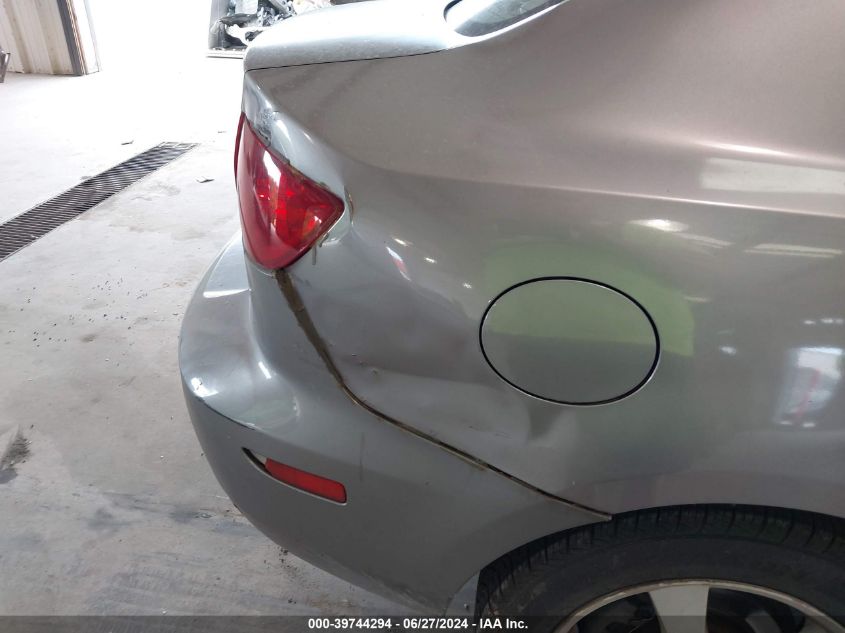 2005 Mazda Mazda3 I VIN: JM1BK12F951272204 Lot: 39744294