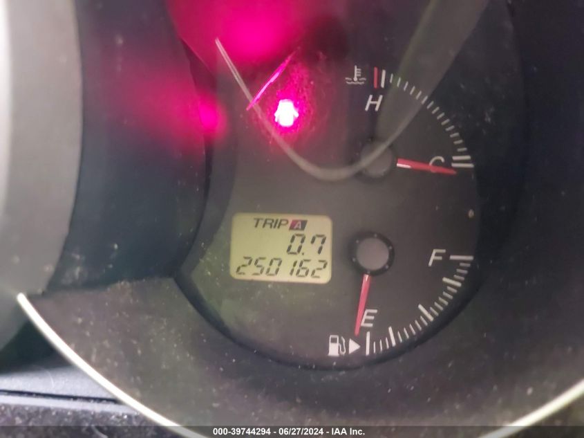 2005 Mazda Mazda3 I VIN: JM1BK12F951272204 Lot: 39744294