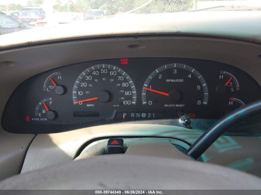 2001 Ford Expedition Xlt VIN: 1FMRU15W71LA74395 Lot: 39744349