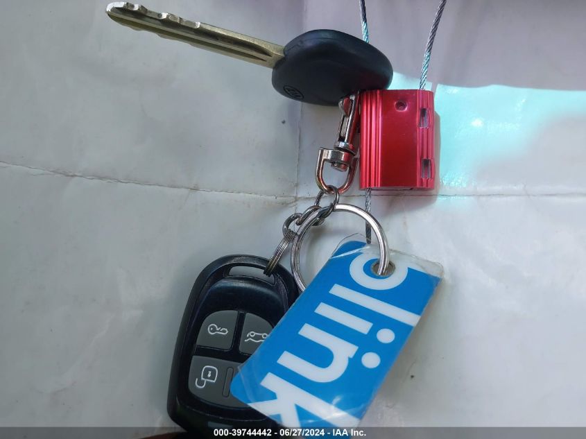 2011 Kia Forte Sx VIN: KNAFW5A33B5387189 Lot: 39744442