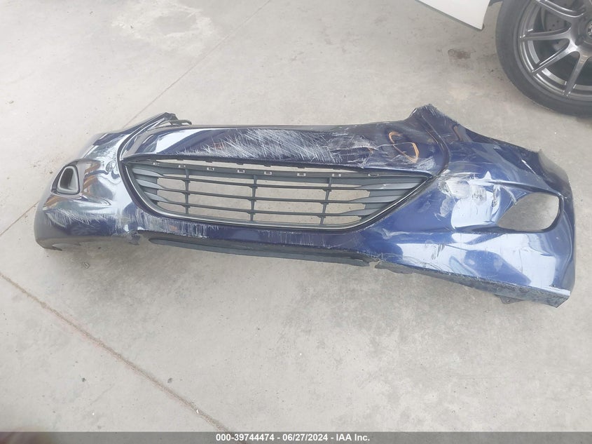 2012 Hyundai Elantra Gls/Limited VIN: 5NPDH4AE0CH080482 Lot: 39744474