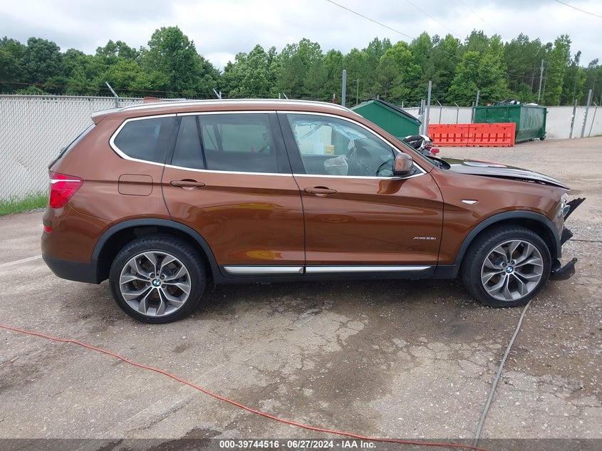 2017 BMW X3 xDrive28I VIN: 5UXWX9C3XH0T19674 Lot: 39744516
