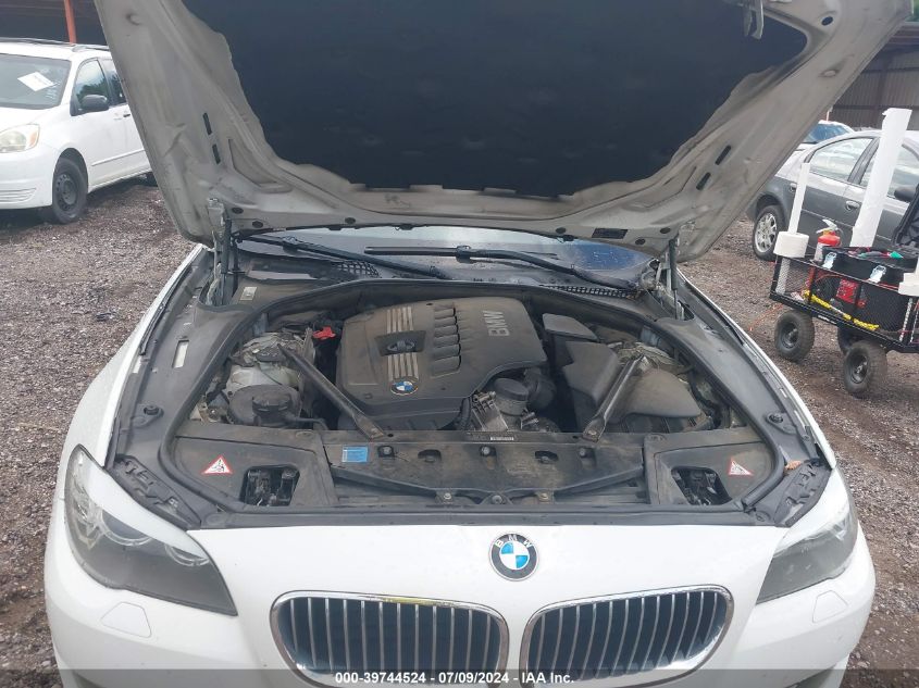 2011 BMW 528I VIN: WBAFR1C56BC672401 Lot: 39744524