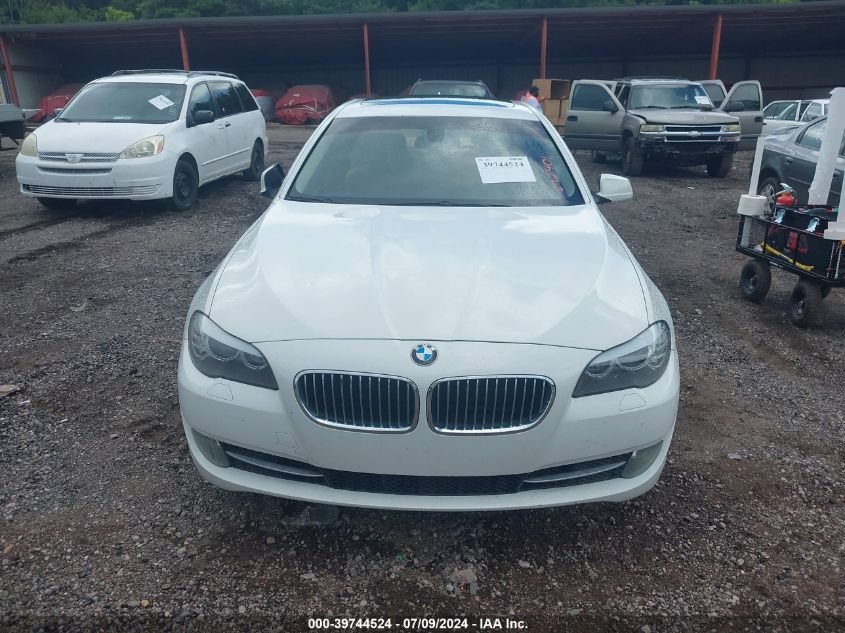 2011 BMW 528I VIN: WBAFR1C56BC672401 Lot: 39744524