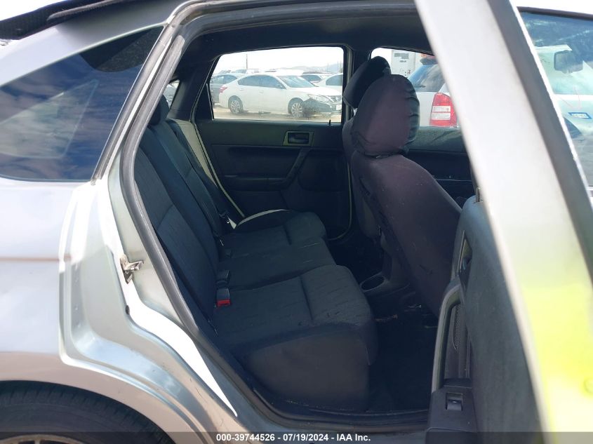 2010 Ford Focus Se VIN: 1FAHP3FN1AW235532 Lot: 39744526