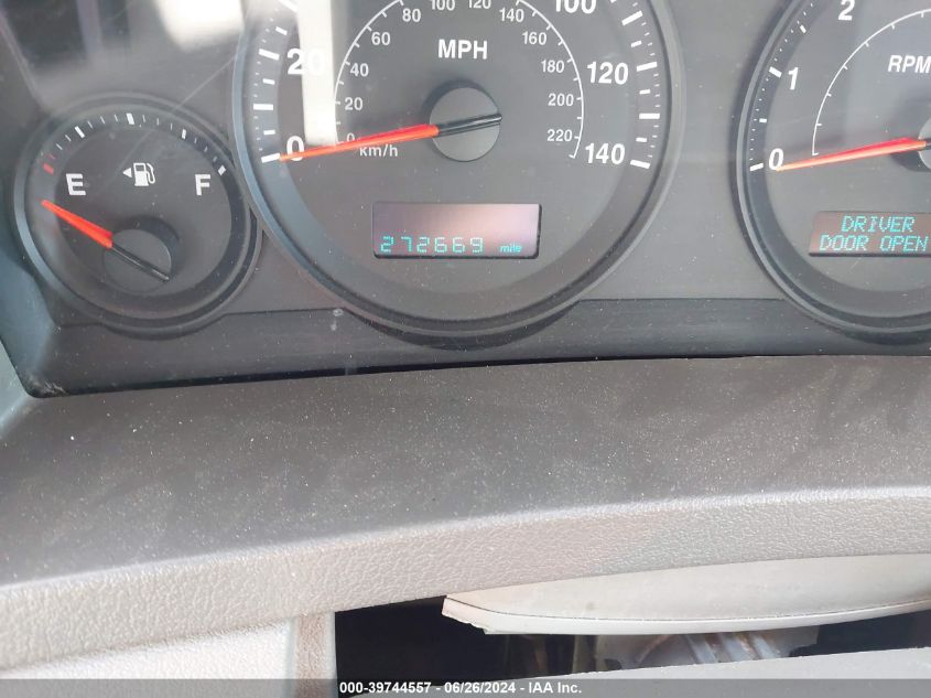 2005 Jeep Grand Cherokee Laredo VIN: 1J4HR48N95C502554 Lot: 39744557