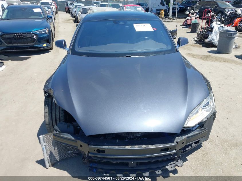 2015 Tesla Model S 85D/P85D VIN: 5YJSA1E42FF118679 Lot: 39744561