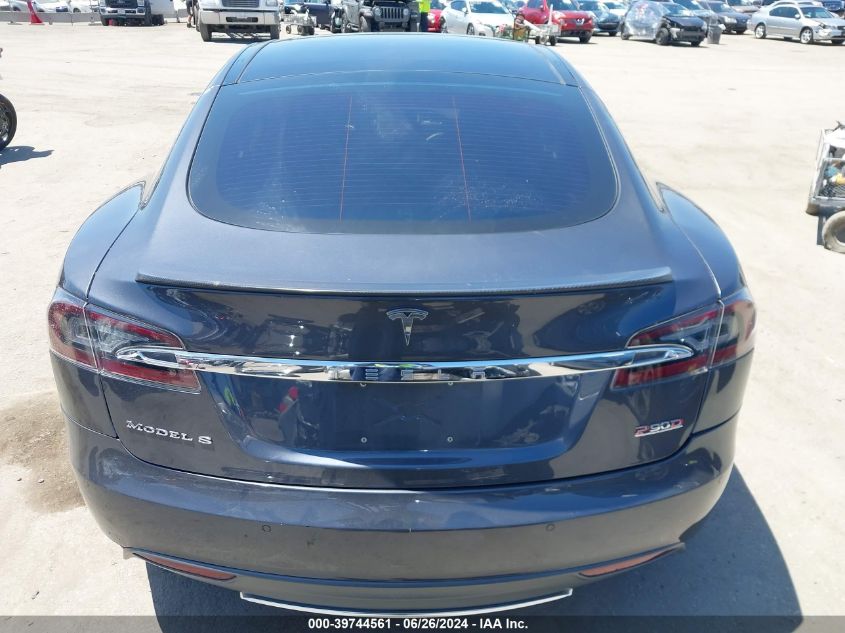 2015 Tesla Model S 85D/P85D VIN: 5YJSA1E42FF118679 Lot: 39744561