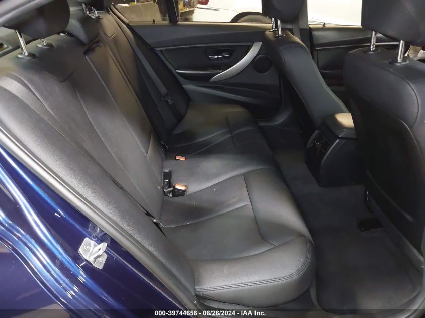 2018 BMW 320I xDrive VIN: WBA8E5G55JNU46116 Lot: 39744656