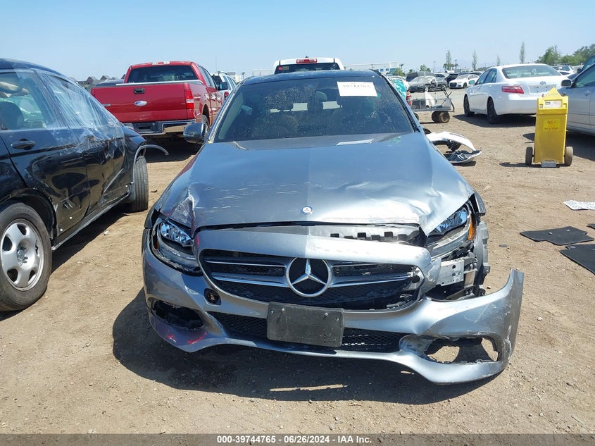 VIN 55SWF4JB1HU221649 2017 MERCEDES-BENZ C 300 LUXURY/SPORT