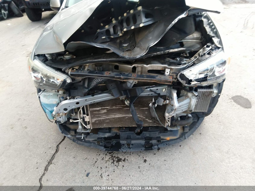 2015 Mitsubishi Outlander Sport Se/Gt VIN: 4A4AR4AU9FE061998 Lot: 39744768