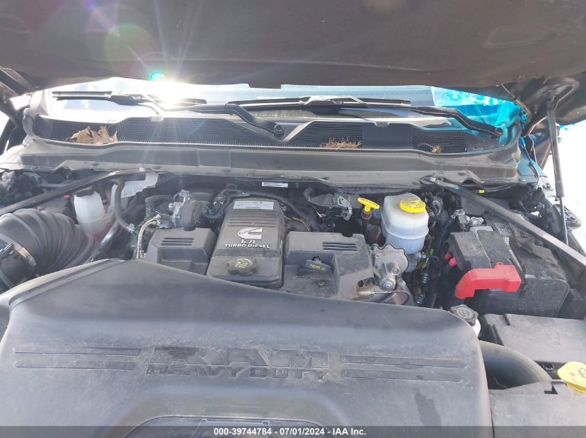 2021 Ram 3500 Big Horn 4X4 8' Box VIN: 3C63RRHL5MG700725 Lot: 39744784