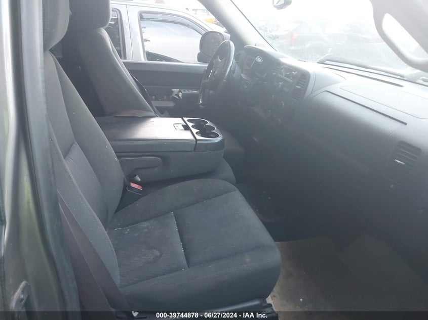 2013 CHEVROLET SILVERADO 1500 LT - 1GCRCSE01DZ334221