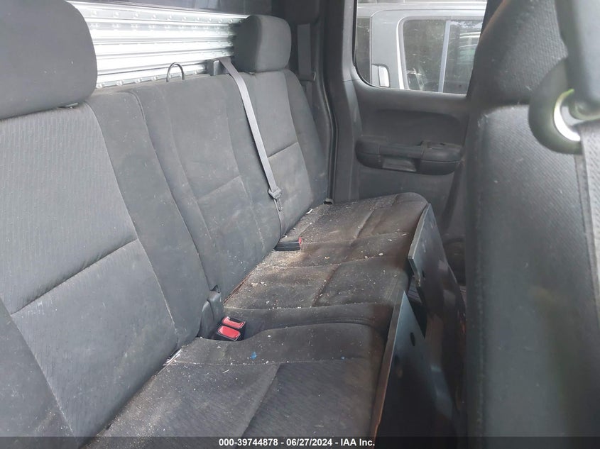 2013 CHEVROLET SILVERADO 1500 LT - 1GCRCSE01DZ334221