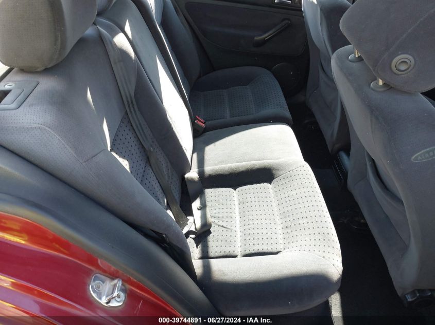 2000 Volkswagen Jetta Gls VIN: 3VWSC29M1YM001973 Lot: 39744891