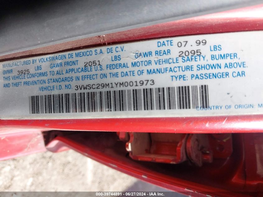 2000 Volkswagen Jetta Gls VIN: 3VWSC29M1YM001973 Lot: 39744891