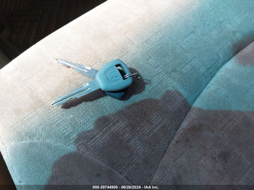 2001 Honda Accord Ex VIN: 1HGCG56651A056272 Lot: 39744908