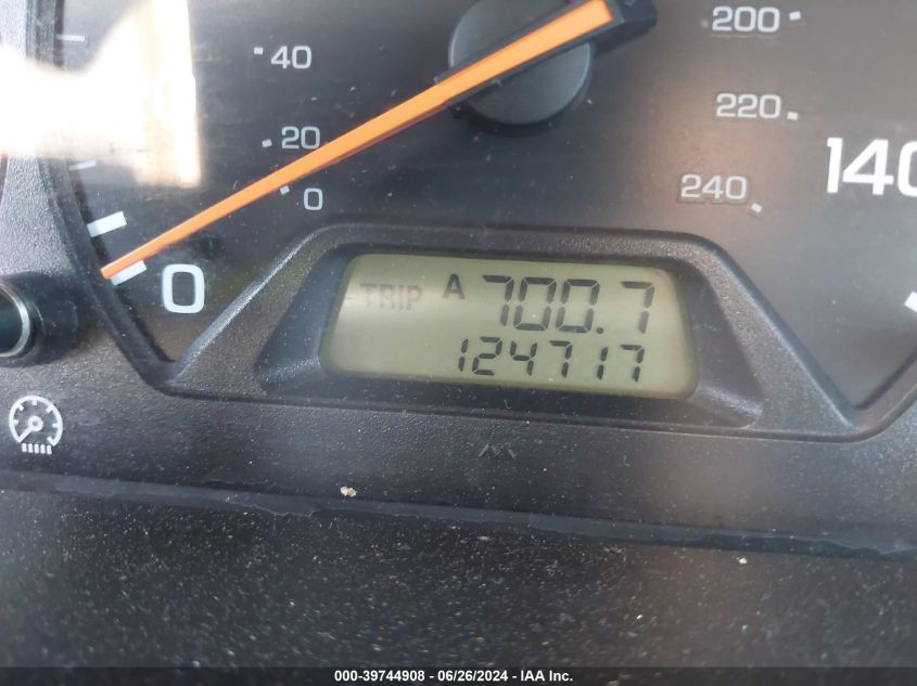 2001 Honda Accord Ex VIN: 1HGCG56651A056272 Lot: 39744908