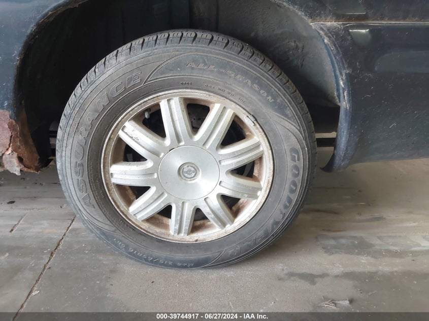 2007 Chrysler Town & Country Touring VIN: 2A4GP54L87R183279 Lot: 39744917