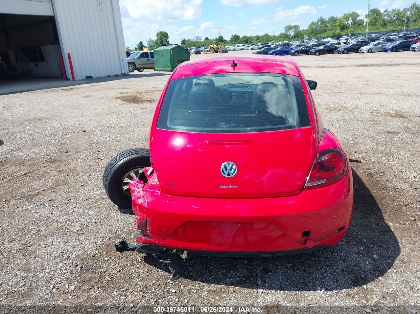 2017 Volkswagen Beetle #Pinkbeetle/1.8T Classic/1.8T S VIN: 3VWF17AT8HM626880 Lot: 39745011