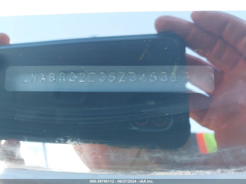 2005 Toyota Corolla Ce VIN: 1NXBR32E35Z345317 Lot: 39745112