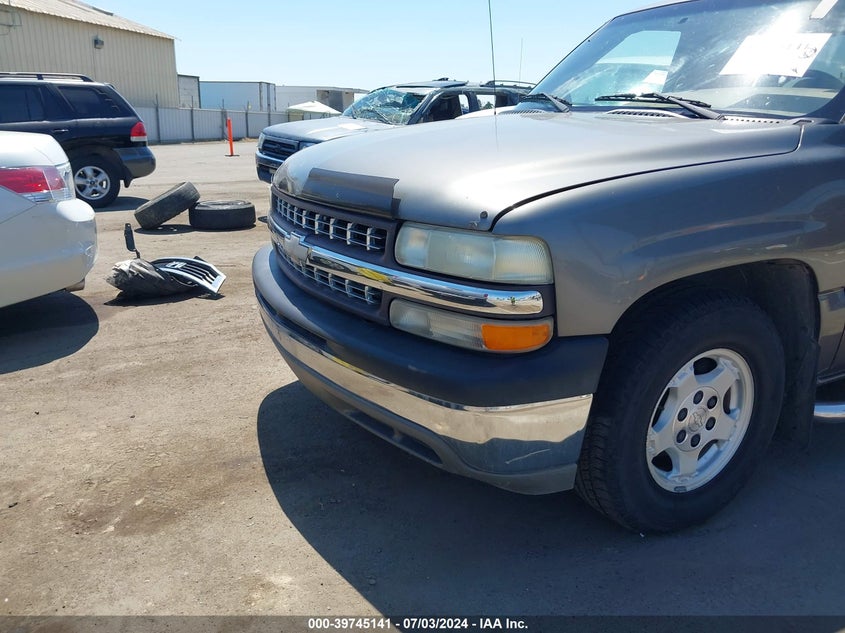 2000 Chevrolet Silverado 1500 C1500 VIN: 2GCEC19T1Y1223535 Lot: 39745141