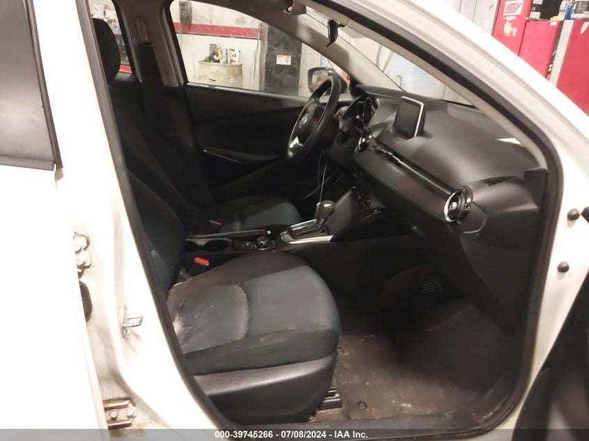 2016 Scion Ia VIN: 3MYDLBZV0GY145544 Lot: 39745266