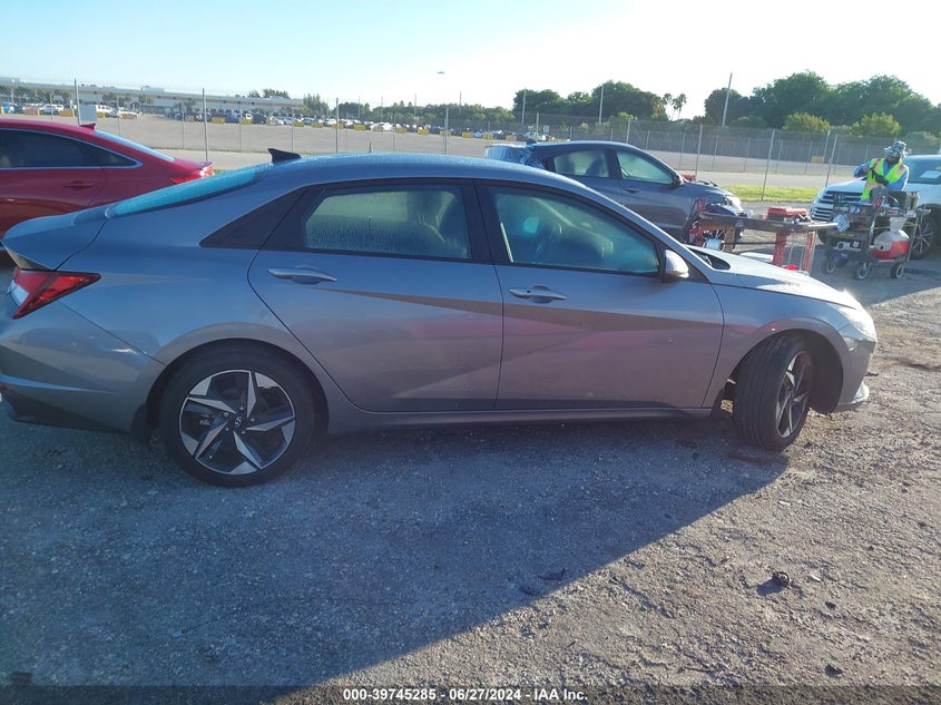VIN KMHLS4AG1PU410928 2023 HYUNDAI ELANTRA SEL
