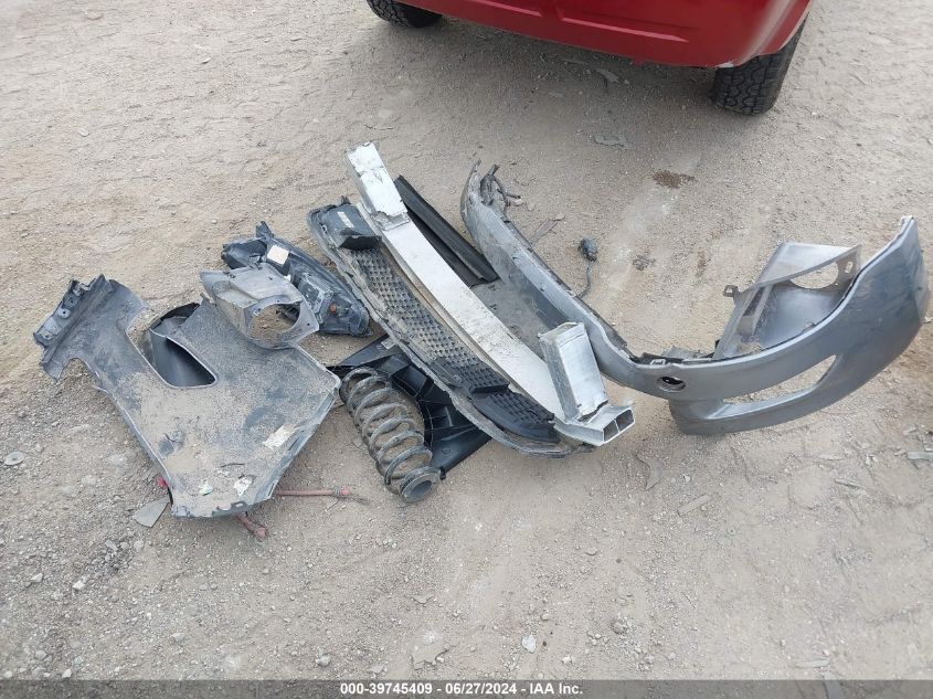 2015 Jeep Cherokee Sport VIN: 1C4PJMAB9FW778645 Lot: 39745409