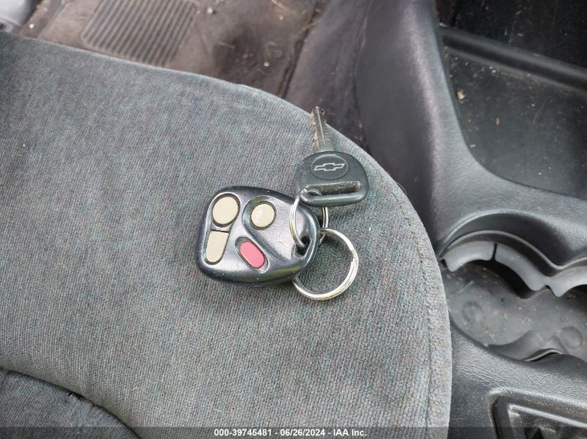 2002 Chevrolet Blazer Ls VIN: 1GNDT13W52K225401 Lot: 39745481