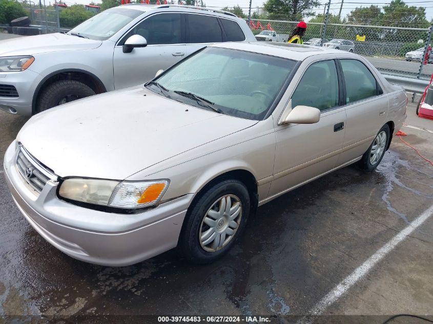 2000 Toyota Camry Le V6 VIN: 4T1BF22K3YU935711 Lot: 39745483