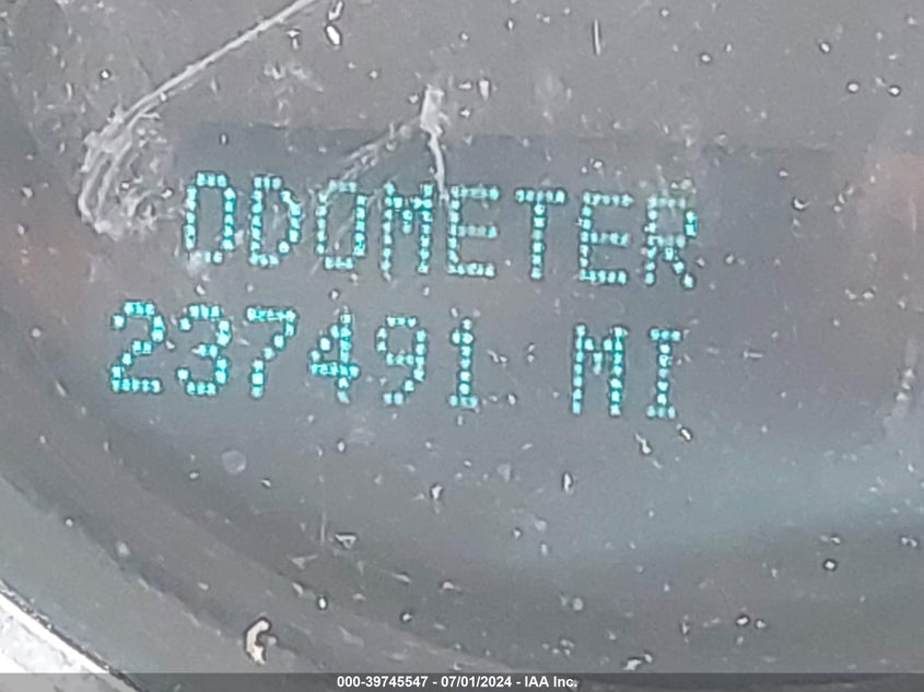 2011 Chevrolet Silverado 1500 Lt VIN: 3GCPCSE01BG198659 Lot: 39745547