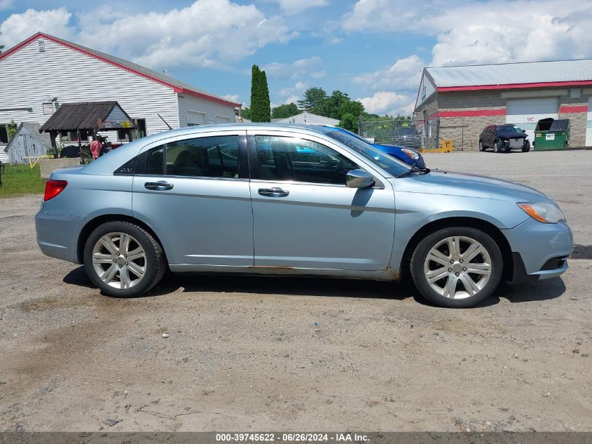 2013 Chrysler 200 Lx VIN: 1C3CCBAB1DN670363 Lot: 39745622