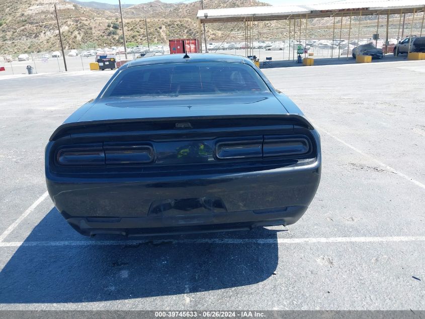 2018 Dodge Challenger Sxt Plus VIN: 2C3CDZAG7JH132109 Lot: 39745633