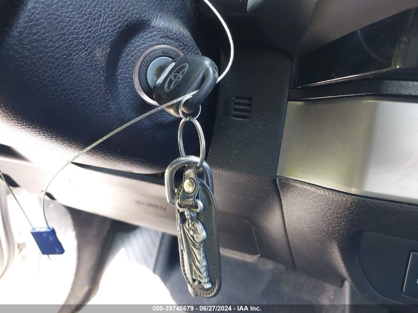 2017 Toyota Tacoma Sr5 V6 VIN: 5TFAZ5CNXHX050910 Lot: 39745679