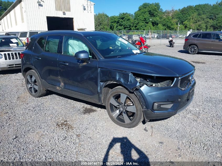 2021 Volvo Xc40 T5 Momentum VIN: YV4162UK6M2557982 Lot: 39745715