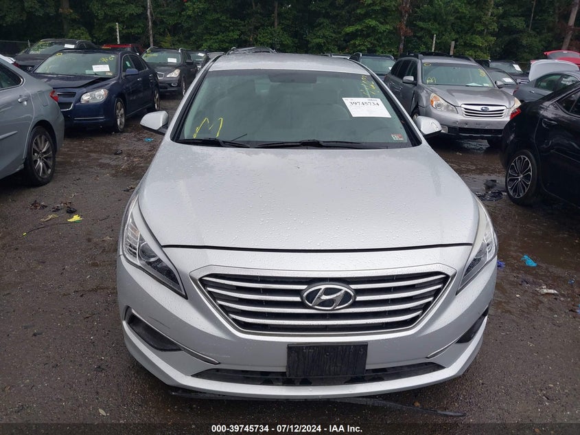 2016 HYUNDAI SONATA SE - 5NPE24AF2GH370003